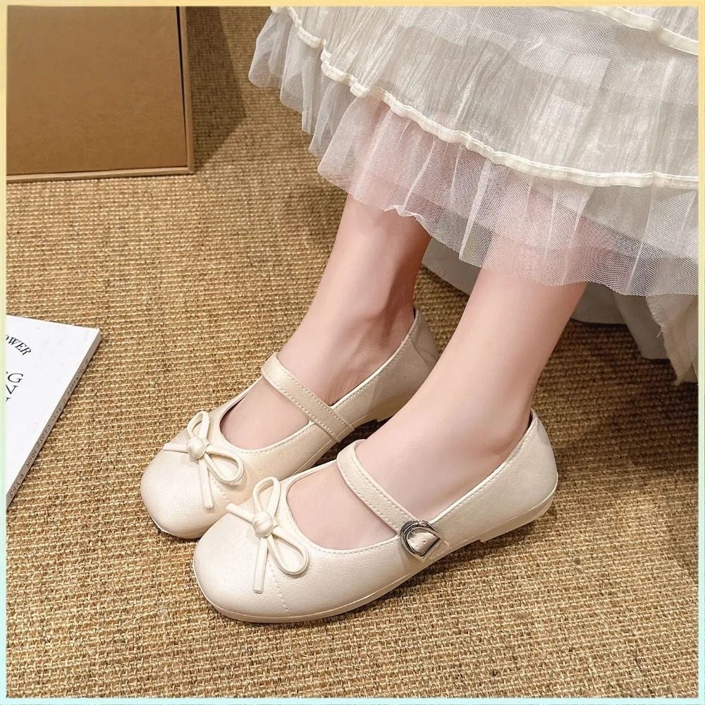 スイートな女性用パールボウタイサンダル 多用途 滑り止め つ - Sandals のレビューと価格