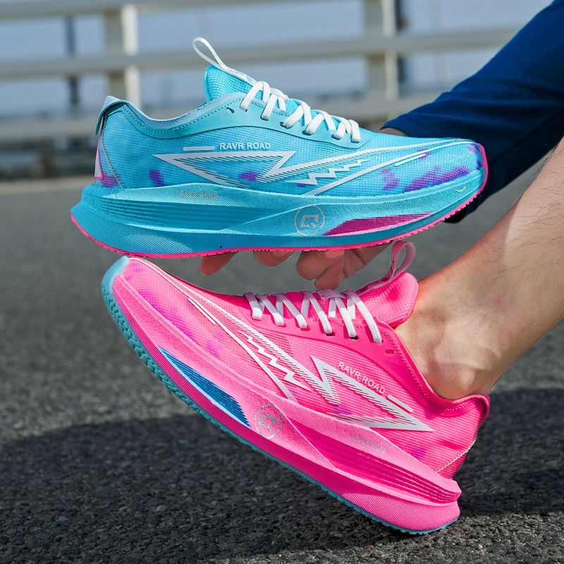 メンズスポーツシューズスニーカーカーボンプレートランニング男 - Carbon Plate Marathon Racing Shoes のレビューと価格