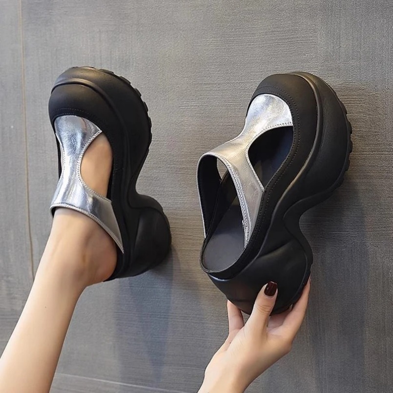 女性用サンダル ホームクラウドスリッパ ビーチサンダル ビー - Sneakers のレビューと価格